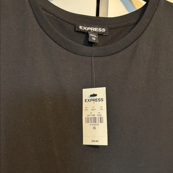 NWT Express black short sleeve cold shoulder shirt size XS - Picture 3 of 9